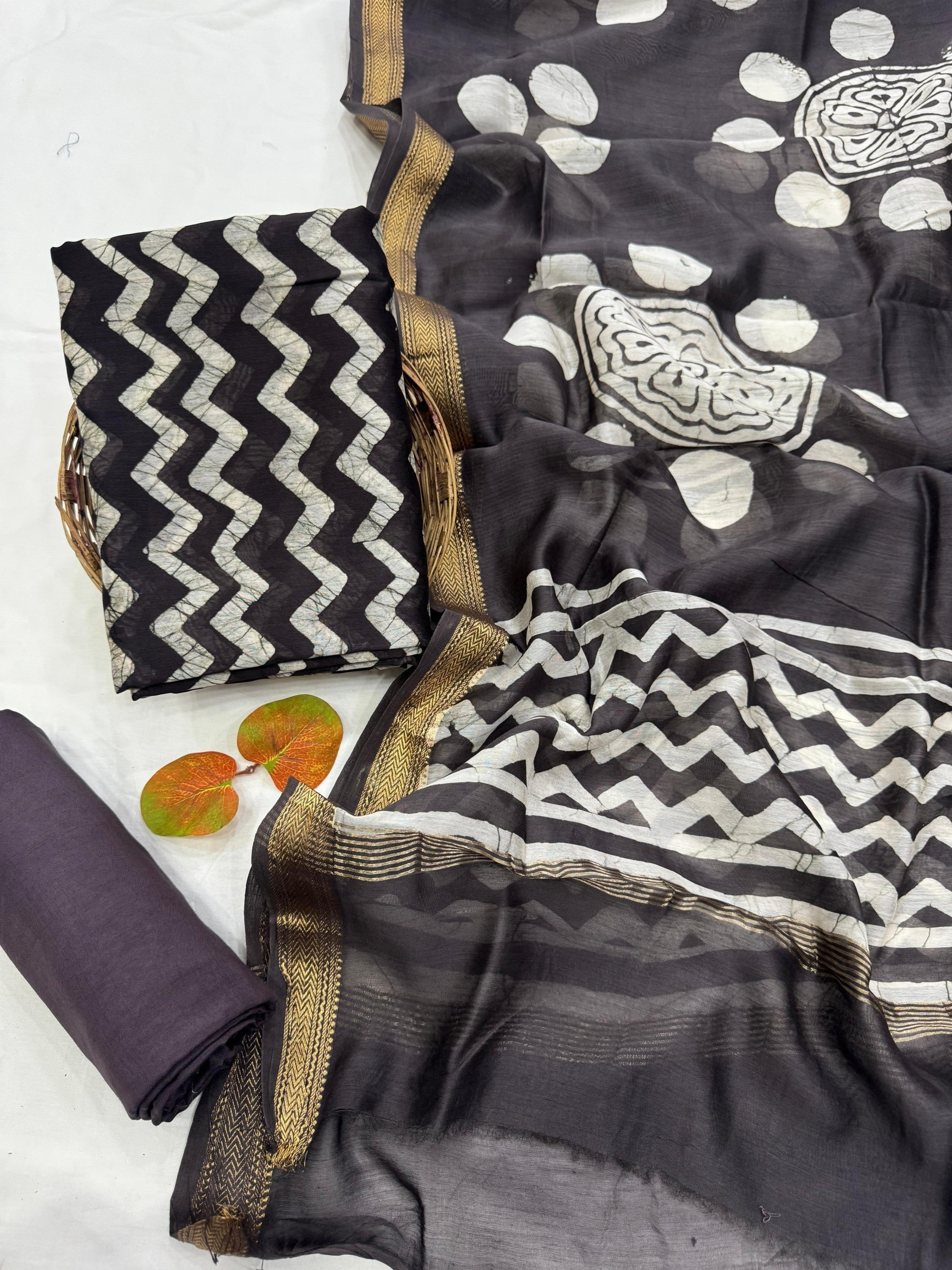 Handcrafted Maheshwari Silk Black Zigzag Dress Material – Premium Indian silk for boutiques, designers, and bulk orders